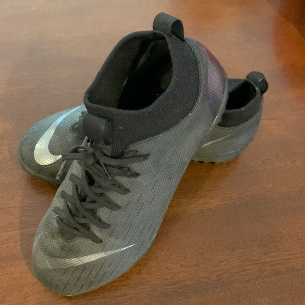 Nike Mercurial Indoor Soccer Shoes
